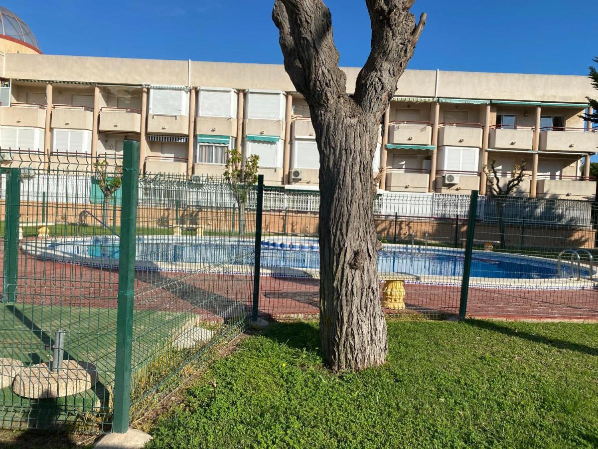 Apartamento Mil Palmeras Pilar de la Horadada Exterior photo